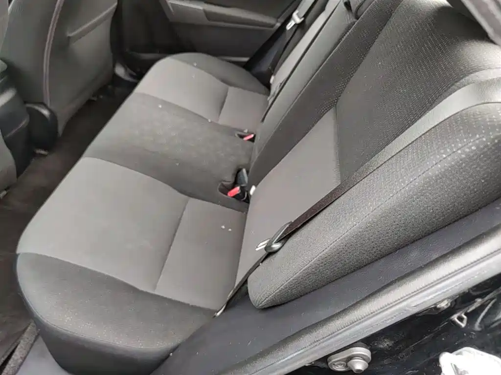 Toyota Levin 2017 Facelift 185T CVT Elite (China V) фото 17