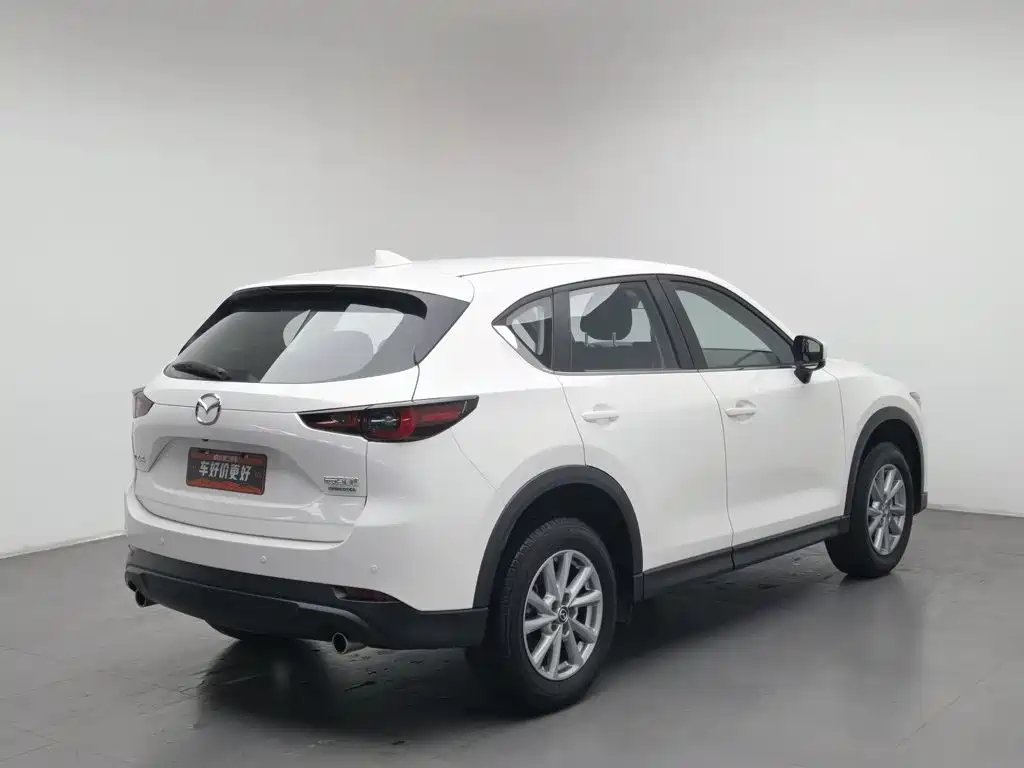 Photo 2 - Mazda CX-5