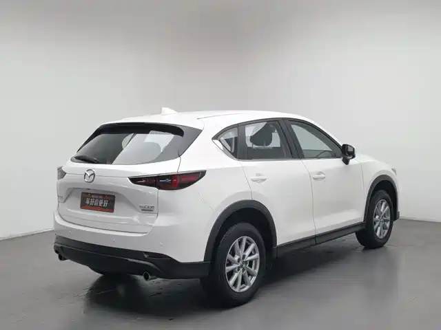 Mazda CX-5 2024 2.0L Automatic FWD Comfort — фото 2