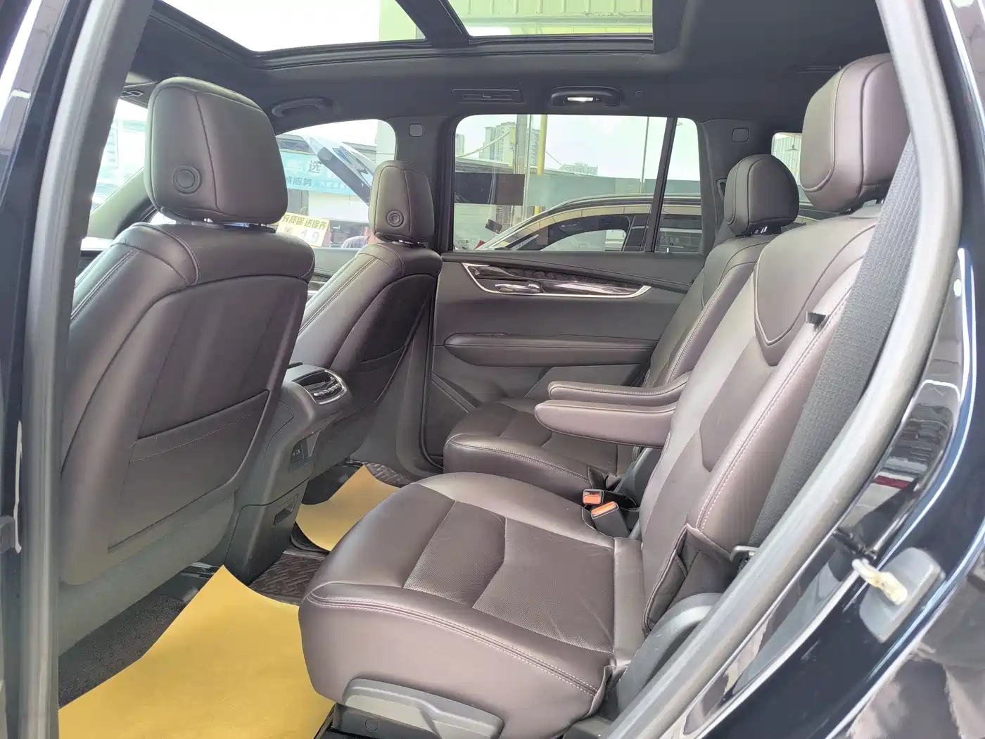 Cadillac XT6 2021 2.0T 6-seater 4WD Luxury фото 5
