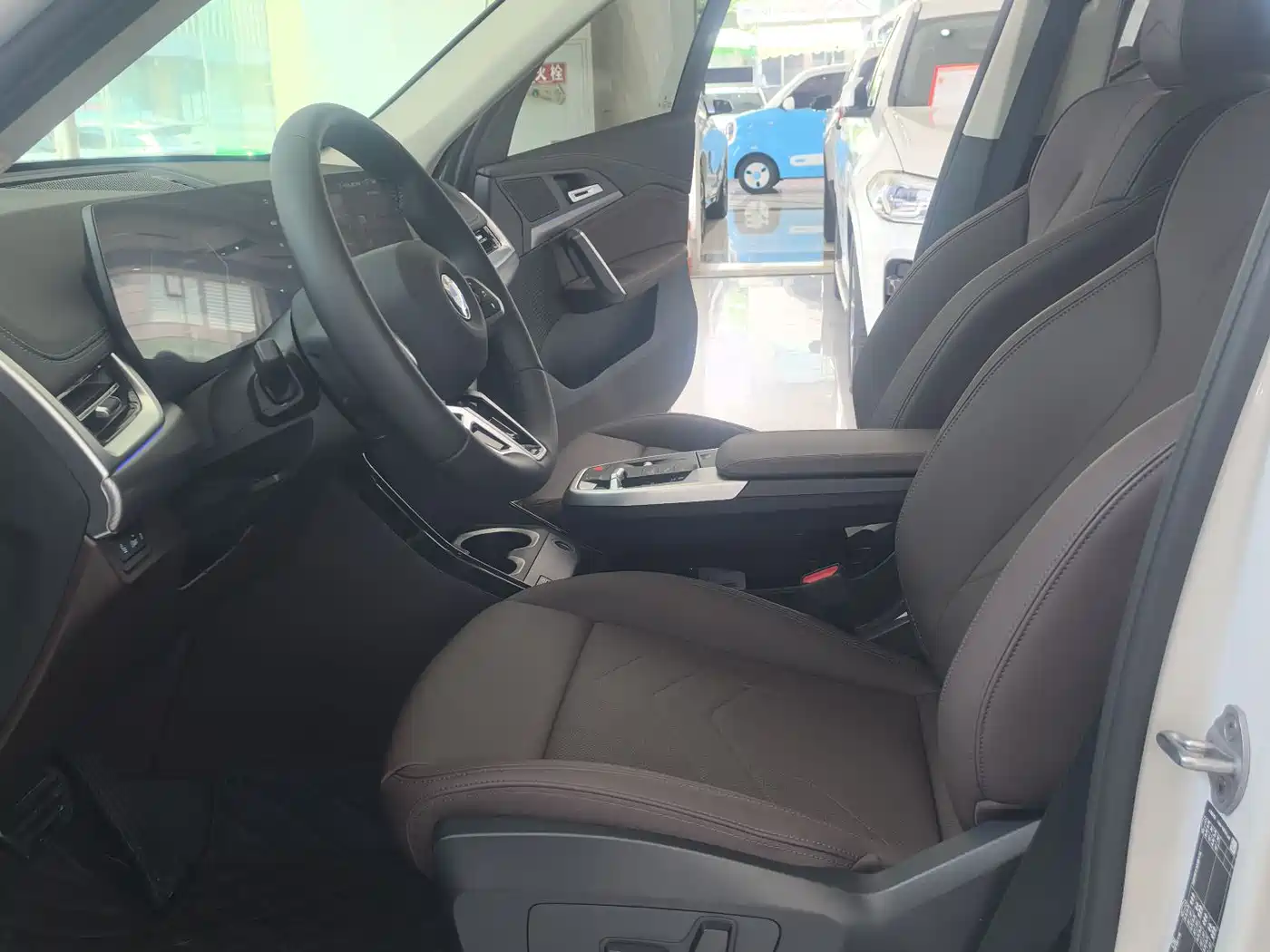 BMW X1 2025 sDrive25Li M Sport Package фото 8