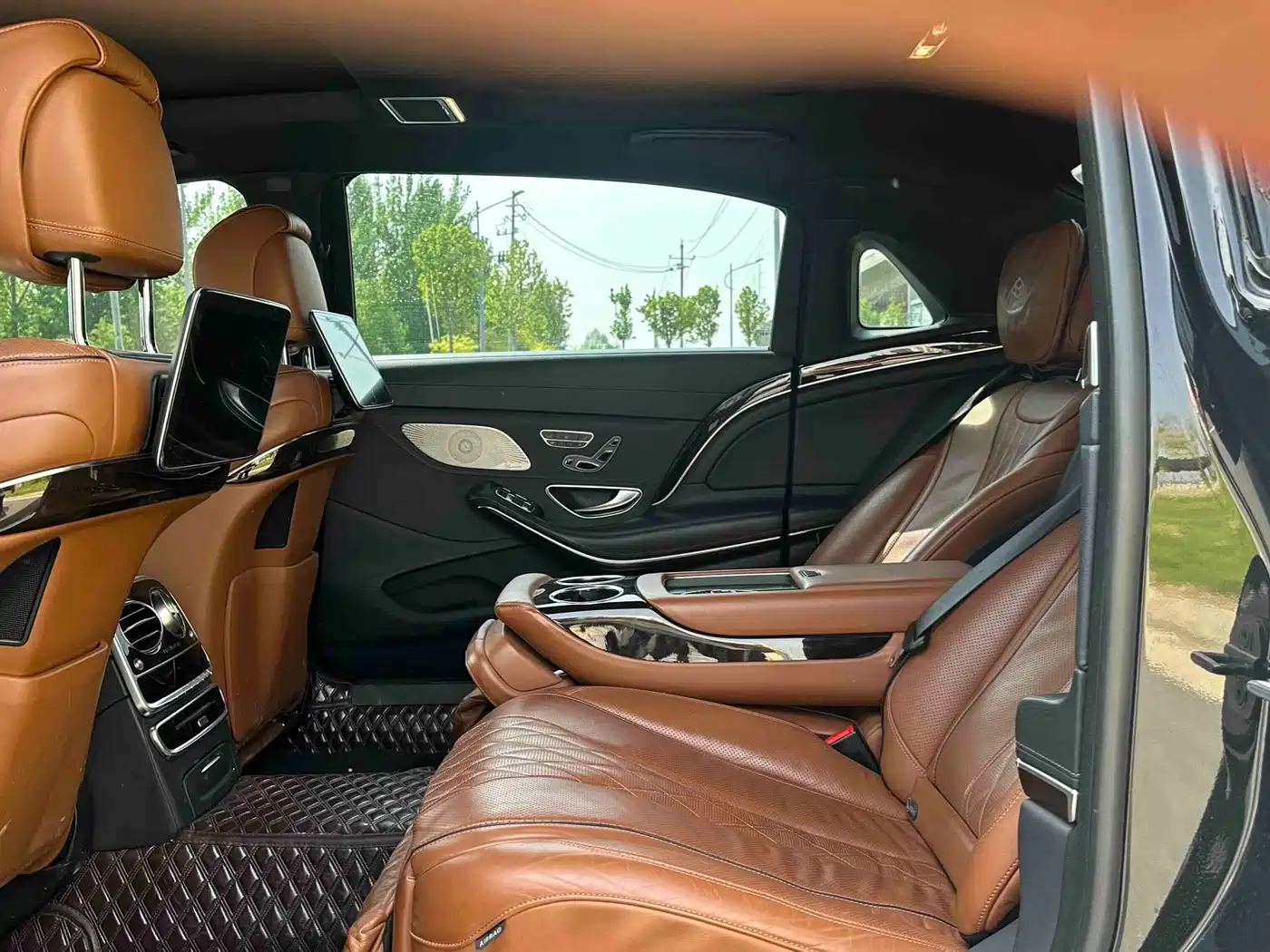 Mercedes-Benz Maybach S-Class 2020 S 450 4MATIC Collector's Edition фото 6