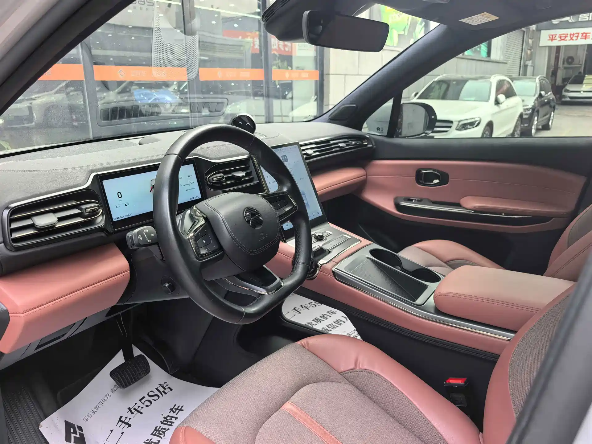 Фото 9 - NIO EC6