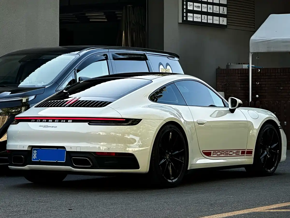 Porsche 911 2020 Carrera 3.0T фото 9