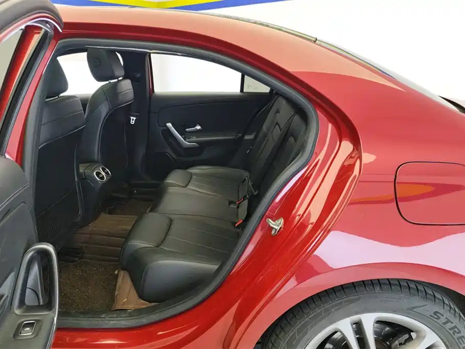 Mercedes-Benz A-Class 2020 Second Facelift A 180 L Sport Sedan фото 11