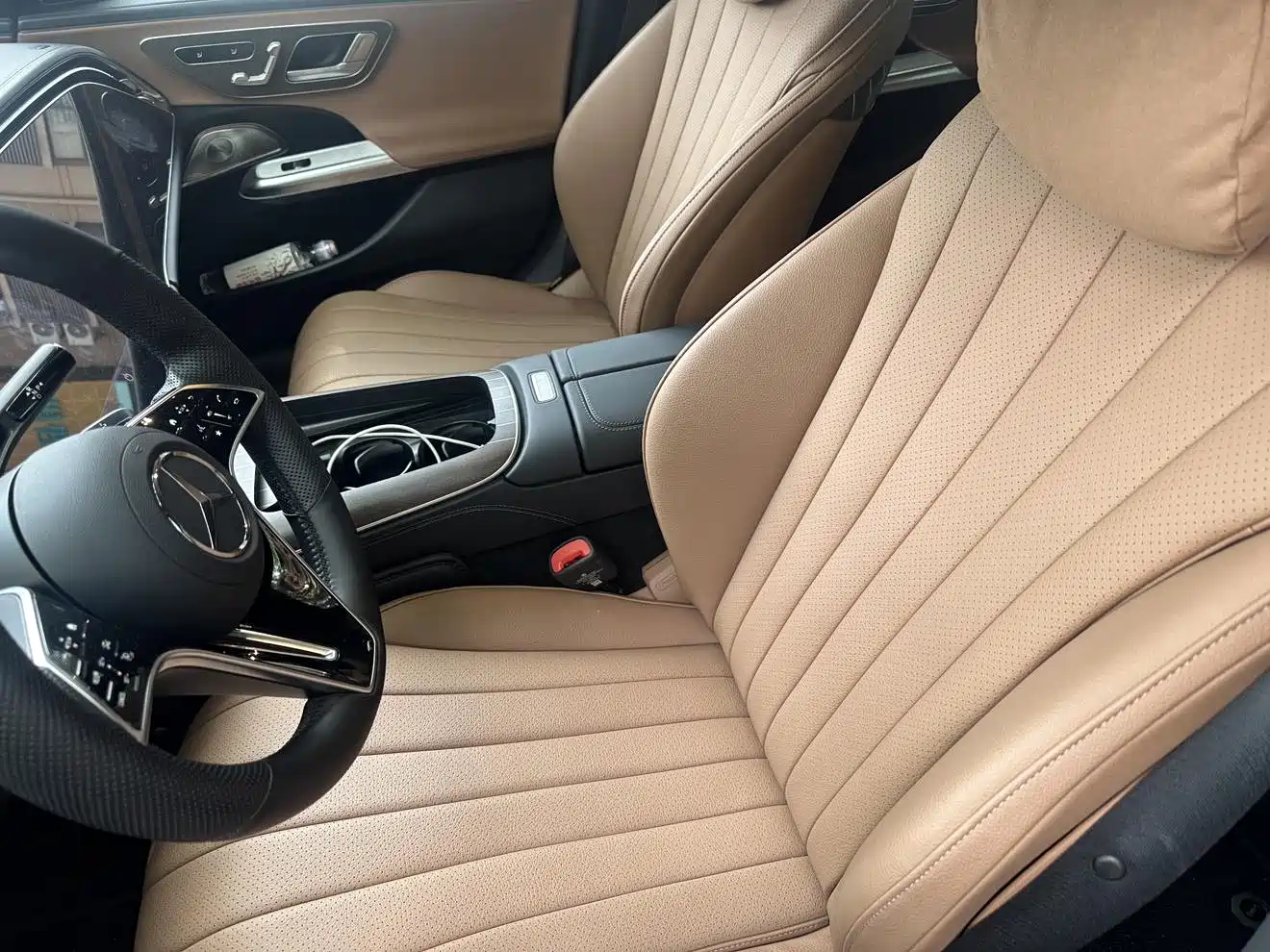 Mercedes-Benz E-Class 2024 E 300 L Premium фото 4