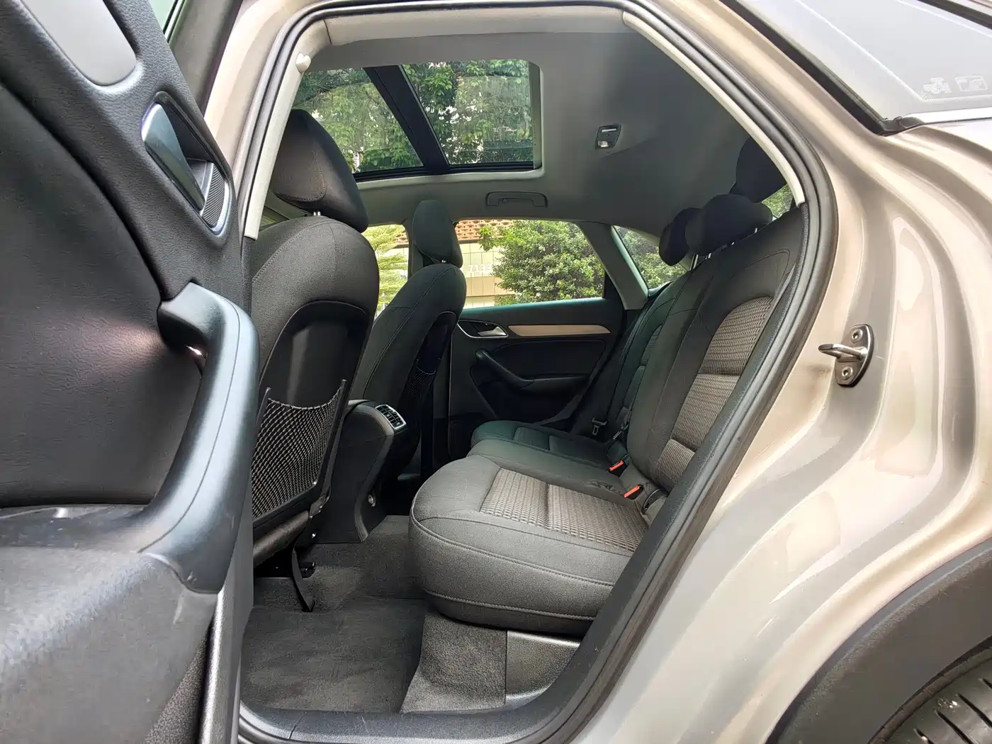 Audi Q3 2015 30 TFSI Progressive фото 8