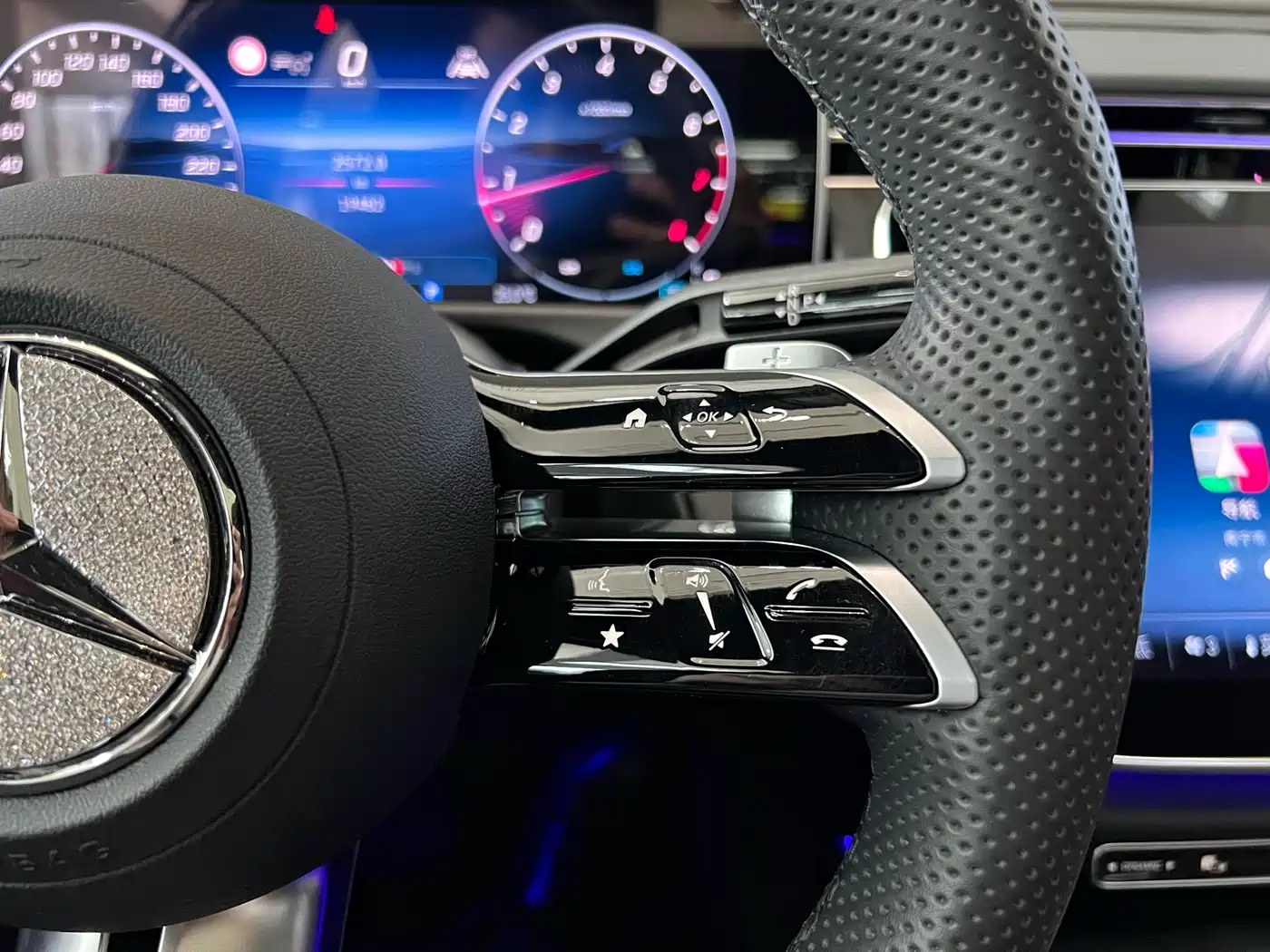 Mercedes-Benz E-Class 2024 E 300 L Fashion Sport фото 37