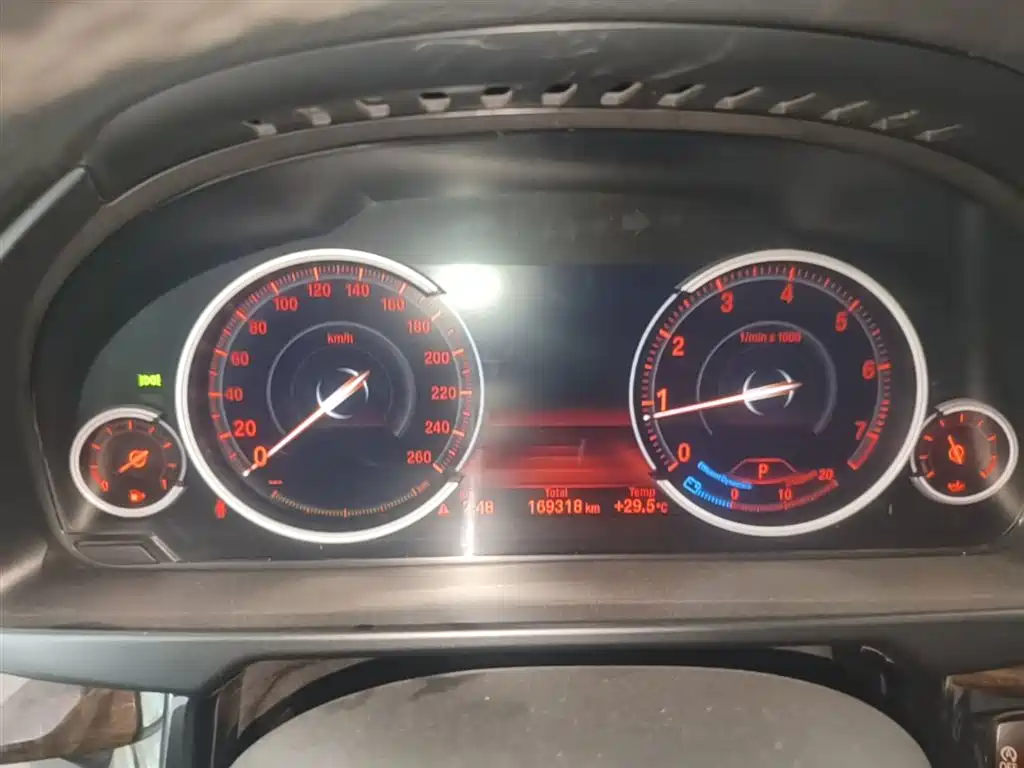 BMW X5 (Import) 2017 xDrive28i фото 12