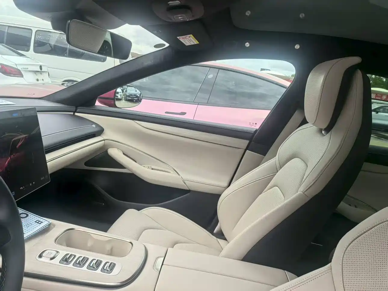 Xiaomi Auto Xiaomi SU7 2024 AWD Extended Range Advanced Smart Driving Max Edition фото 4