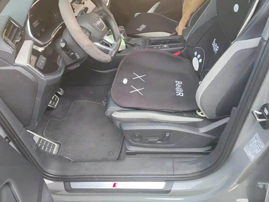 Audi Q3 2025 2024 35 TFSI Fashion Sport