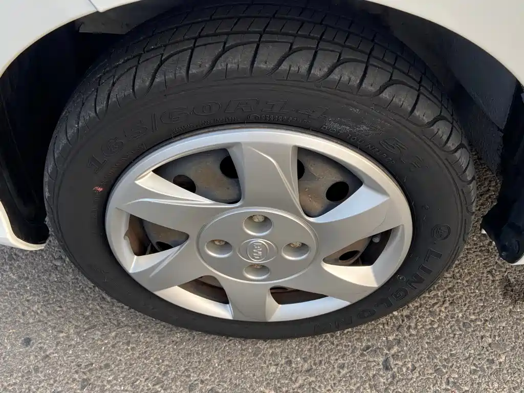 BYD e1 2019 2020 Smart Comfort