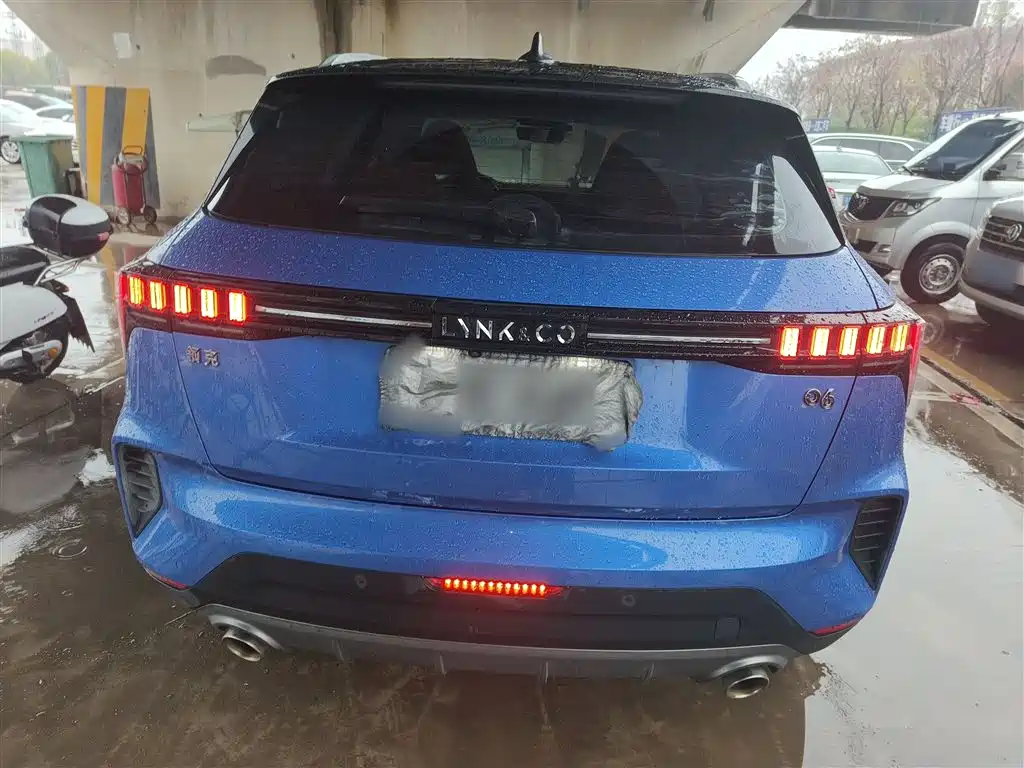 Lynk & Co 06 2020 1.5T Power Pro фото 4