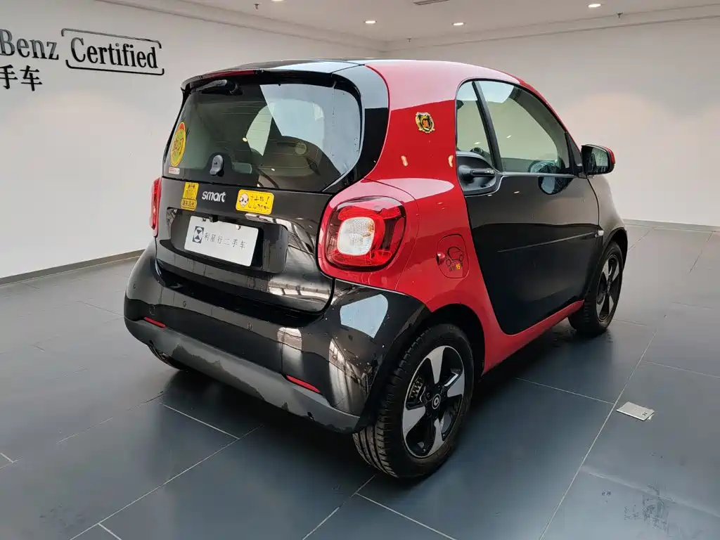 smart fortwo 2018 2018 1.0L 52kW Hardtop Passion Edition China V