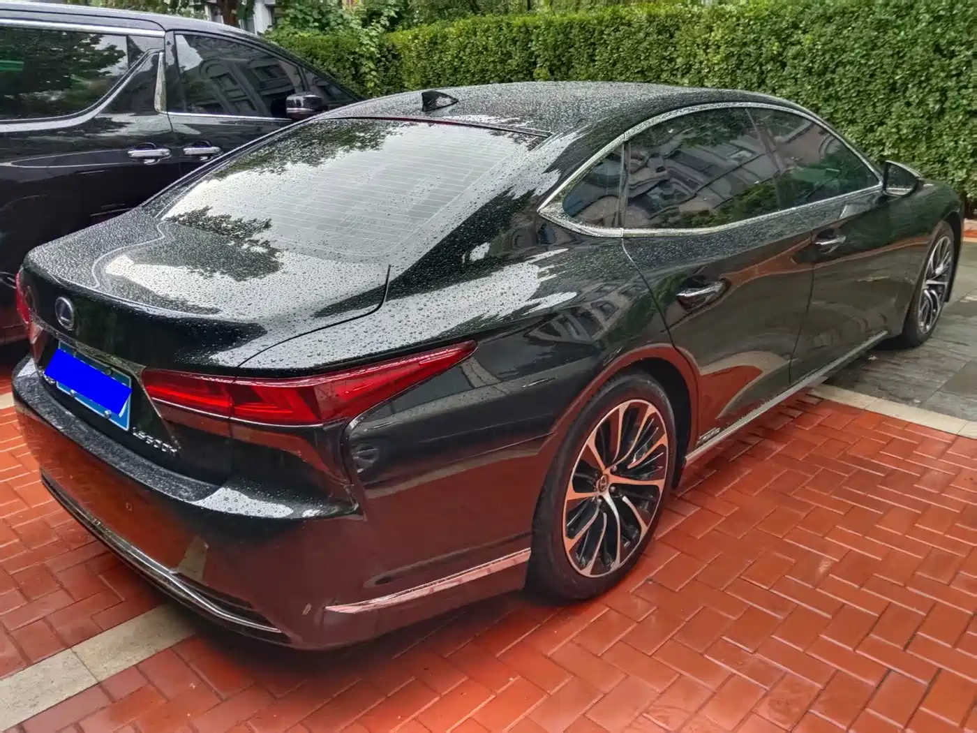 Lexus LS 2022 2021 500h Excellence Edition