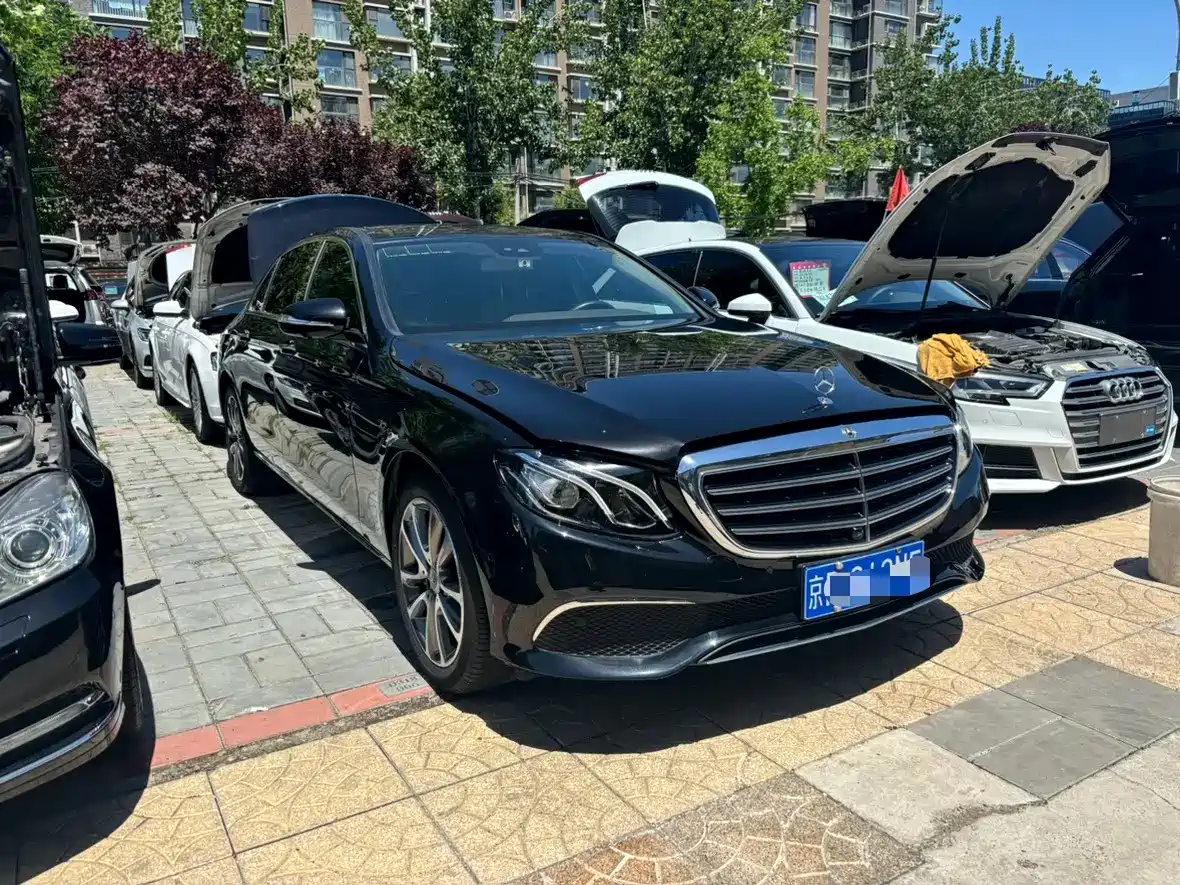Mercedes-Benz E-Class 2016 E 300 L Fashion Type фото 2