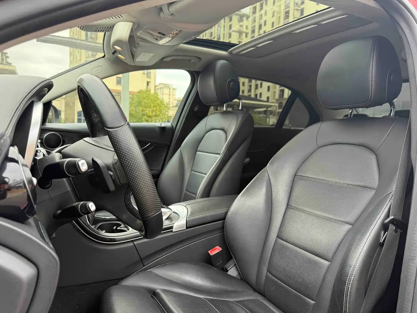 Mercedes-Benz C-Class 2015 Facelift C 180 L Sport фото 9