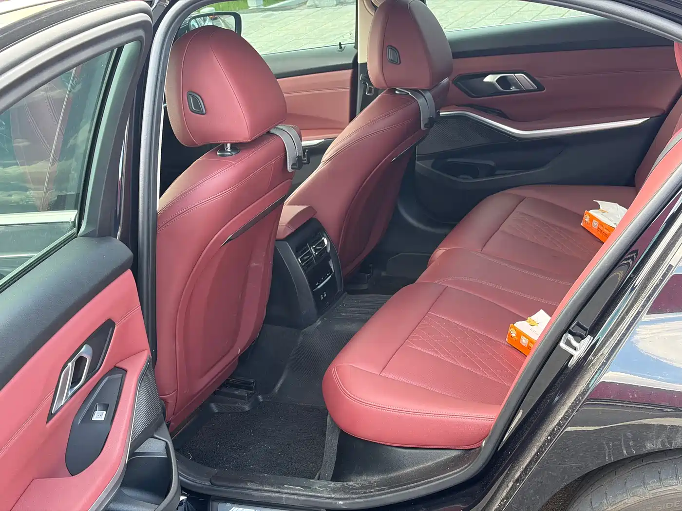 BMW 3 Series 2023 325Li M Sport Package фото 4