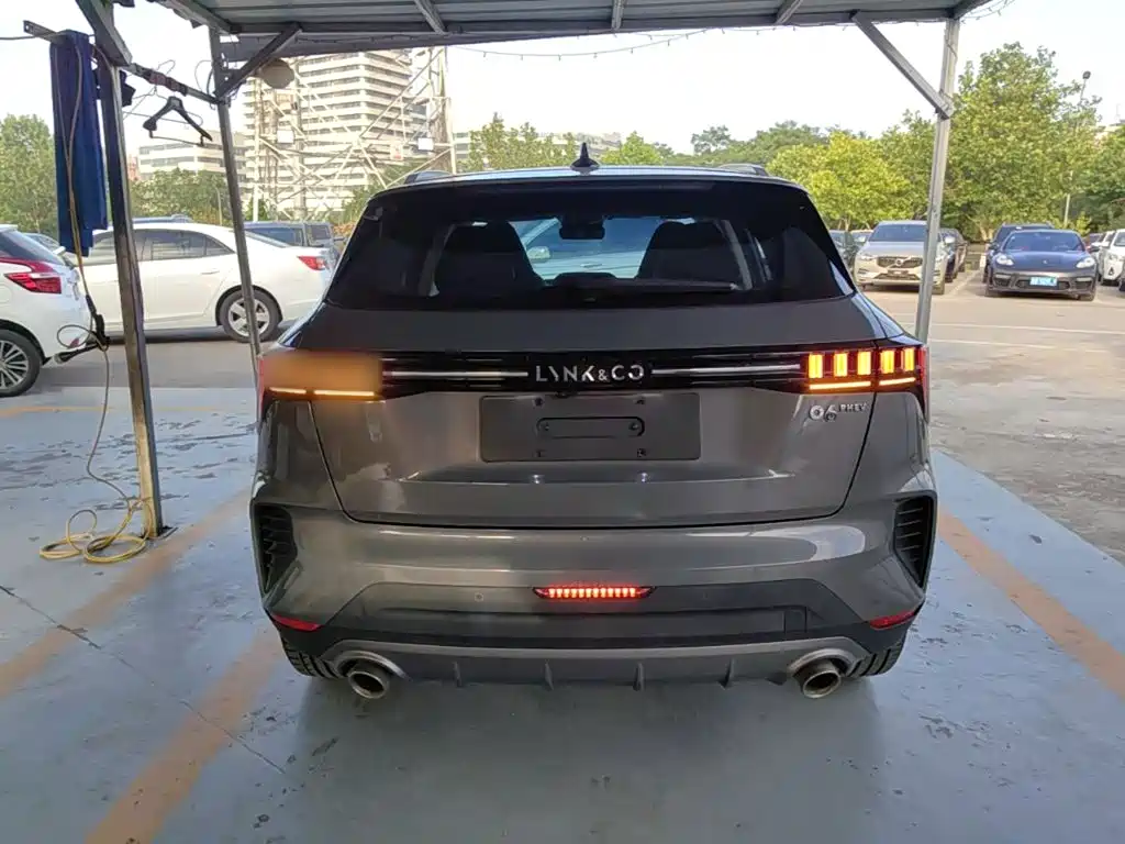 Lynk & Co 06 EM-P 2022 2022 PHEV 84KM Range Pro