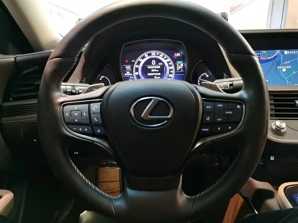 Lexus LS 2020 500h Excellence (China V) фото 6