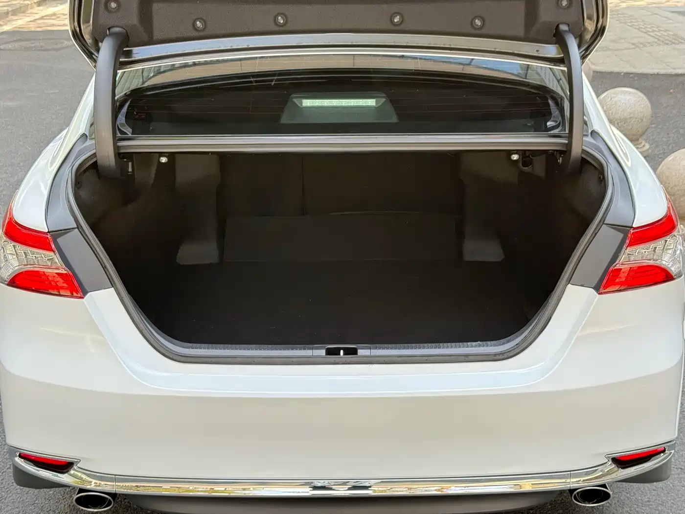 Toyota Camry 2023 2.0G Luxury Edition фото 27
