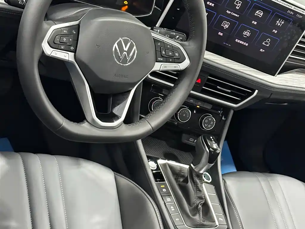 Photo 22 - Volkswagen Sagitar