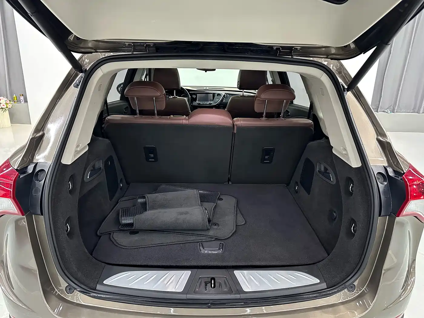 Buick Envision Plus 2019 28T AWD Elite Model China VI фото 10