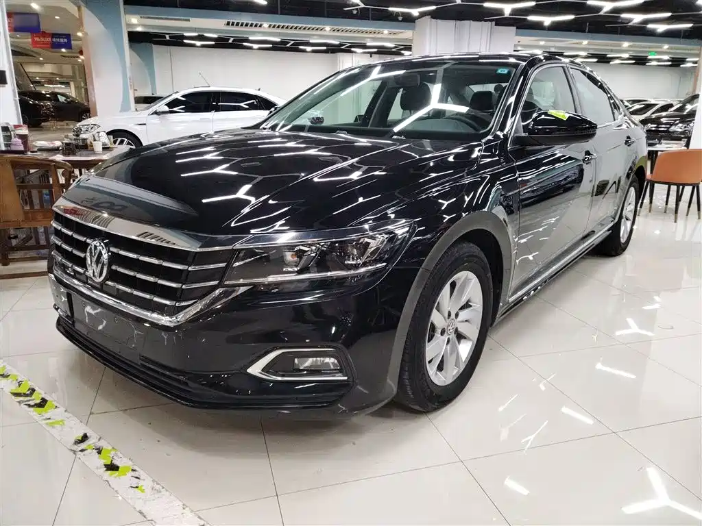 Volkswagen Passat 2020 280TSI Business Edition China VI фото 2