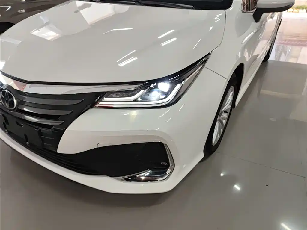 Toyota Allion 2022 2.0L Pioneer Edition фото 18