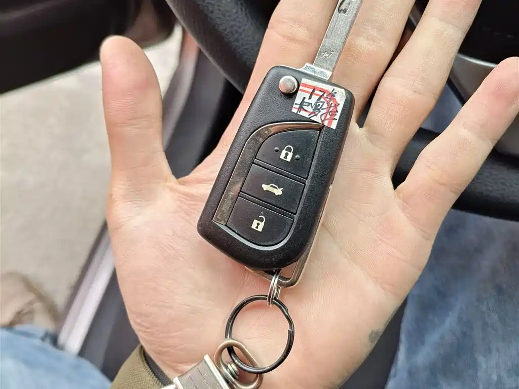 Toyota Corolla 2017 1.6L CVT GL фото 9
