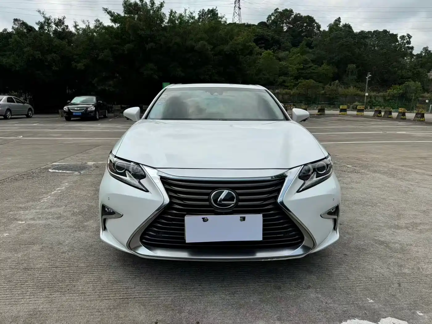 Lexus ES 2015 200 Comfort Edition
