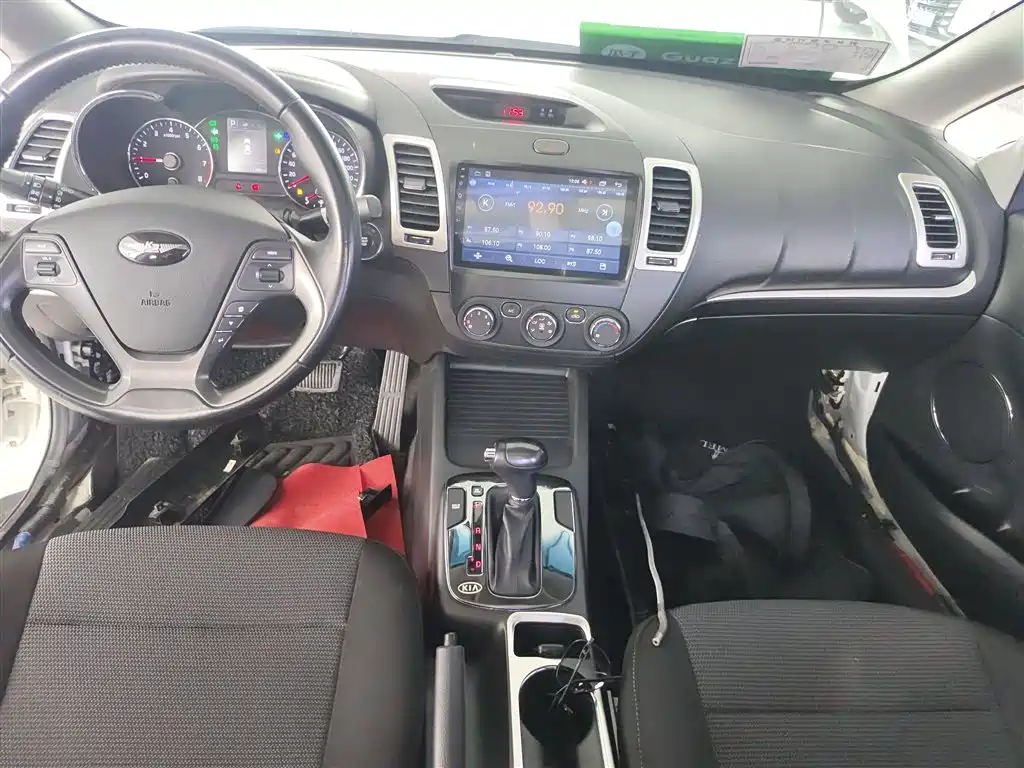 Kia K3 2016 1.6L Automatic GLS фото 6