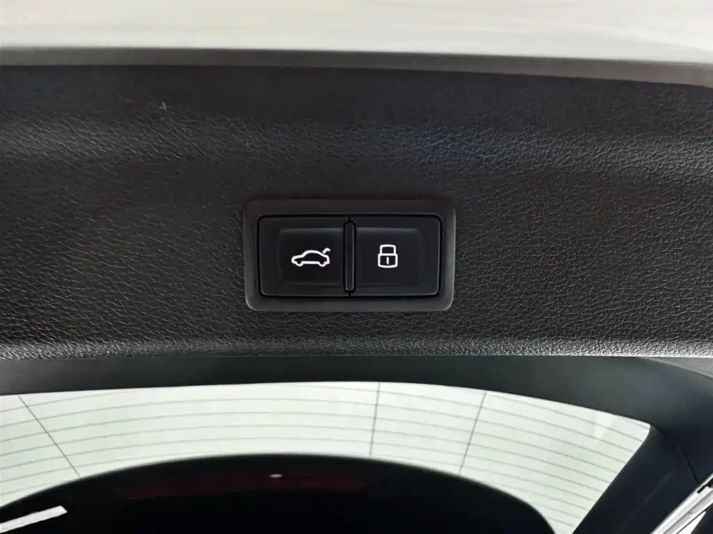 Audi Q3 2022 35 TFSI Fashion Dynamic фото 18