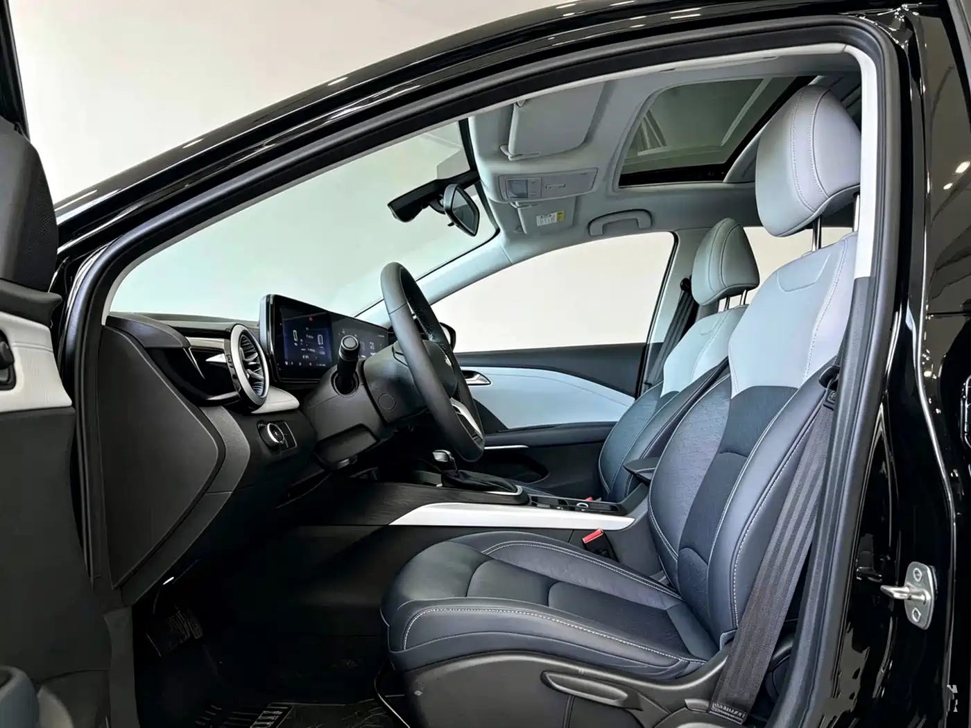 Chevrolet Monza 2024 1.5L Dual-Clutch Delight Edition фото 16