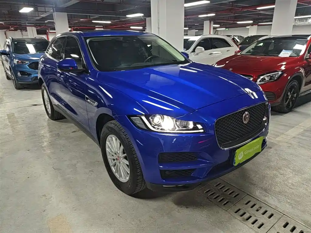 Jaguar F-PACE 2018 2018 2.0T 4WD Urban Premium Edition