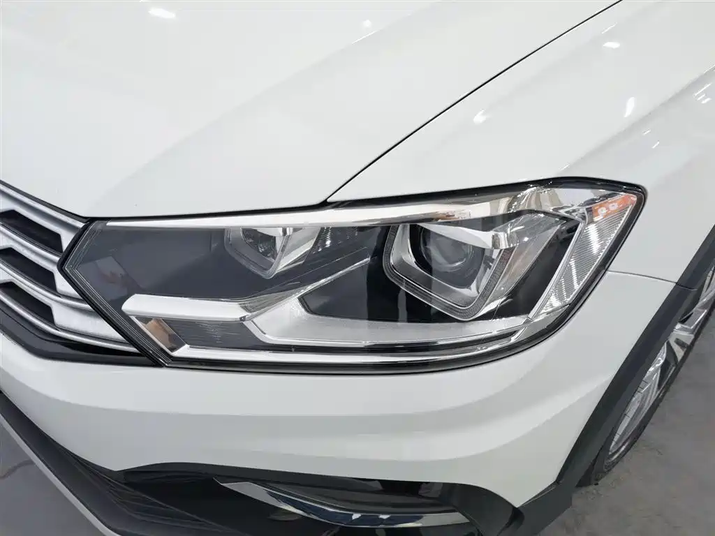 Volkswagen C-TREK 2020 1.5L Automatic Comfort Edition фото 7