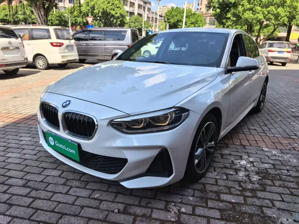 Photo 1 - BMW 1 Series