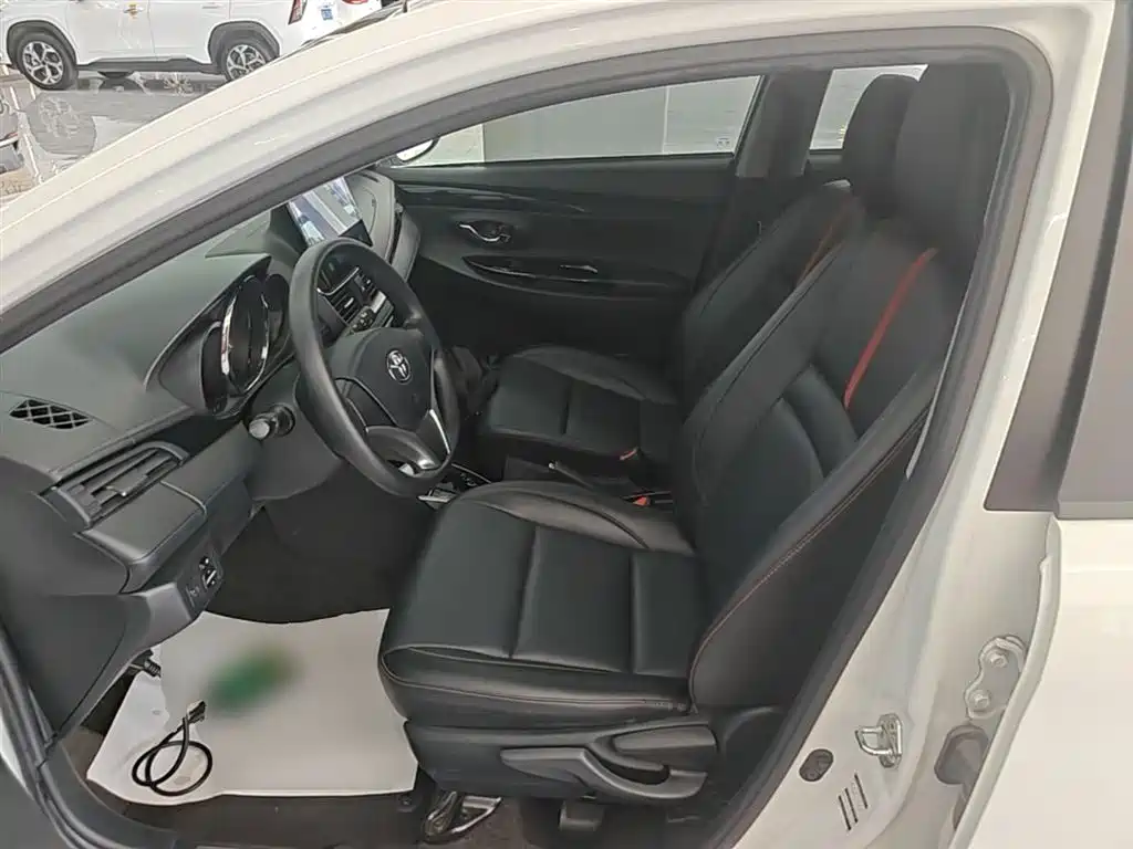 Toyota YARiS L Zhi Xuan 2021 Zhi Xuan X 1.5L CVT Luxury Edition фото 15