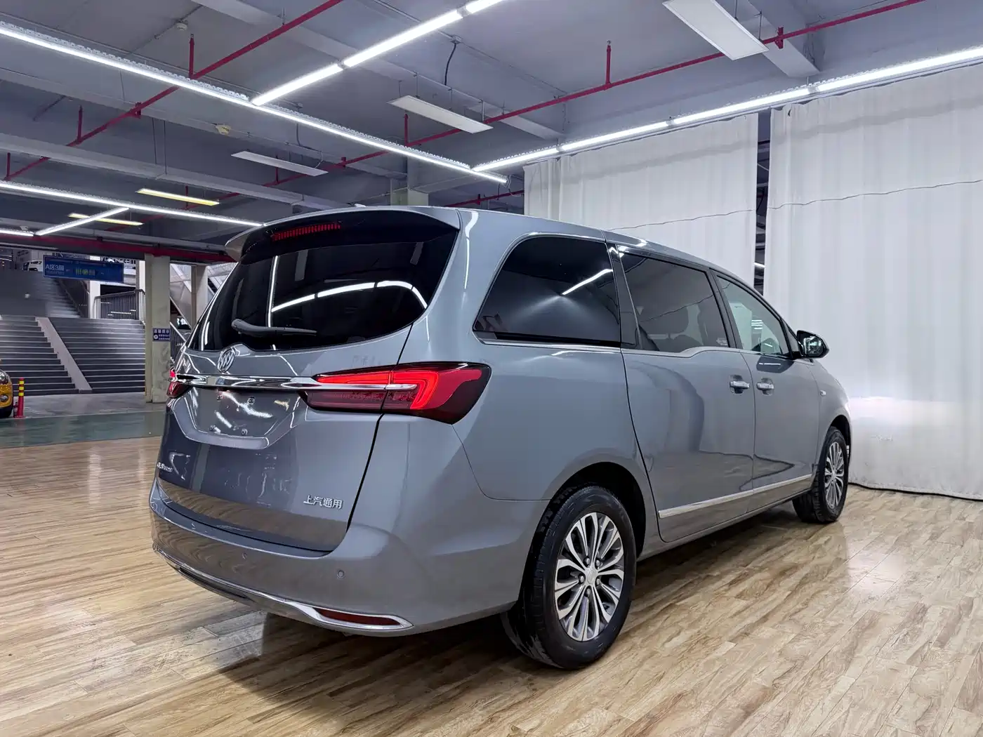 Buick GL8 2020 Model Land Business Class 652T Luxury фото 7