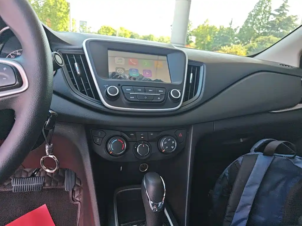 Chevrolet Cavalier 2019 320 Automatic Joy Edition фото 13
