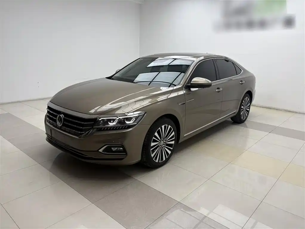 Volkswagen Passat 2019 330TSI Noble Edition China VI фото 3