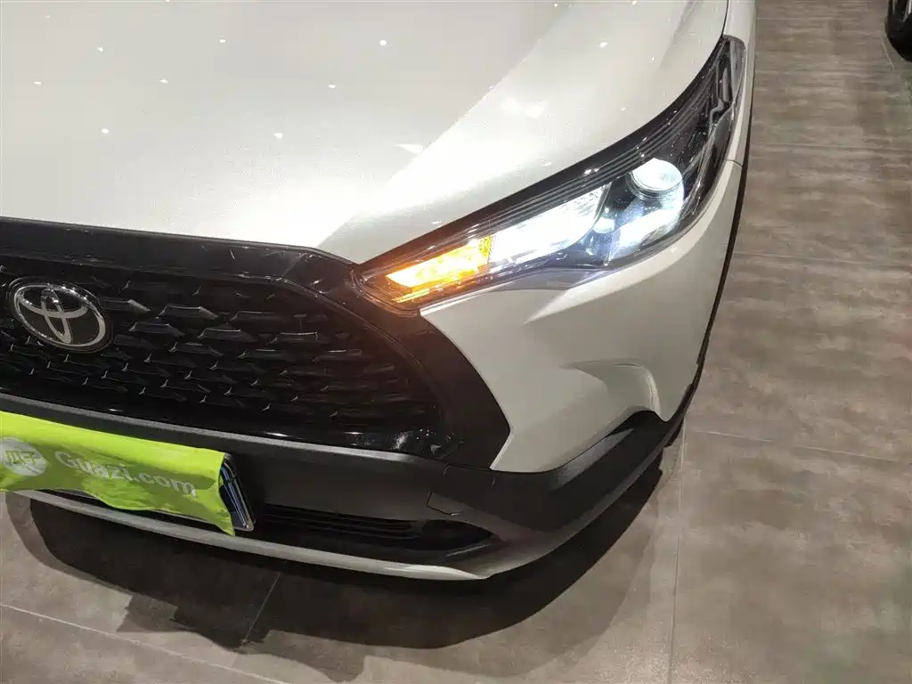 Toyota Corolla Cross 2024 2.0L Smart Hybrid Dual Engine Pioneer Edition фото 24