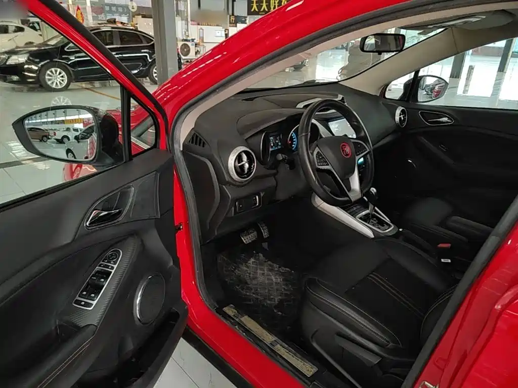 BYD Yuan 2016 1.5L Automatic Luxury фото 16