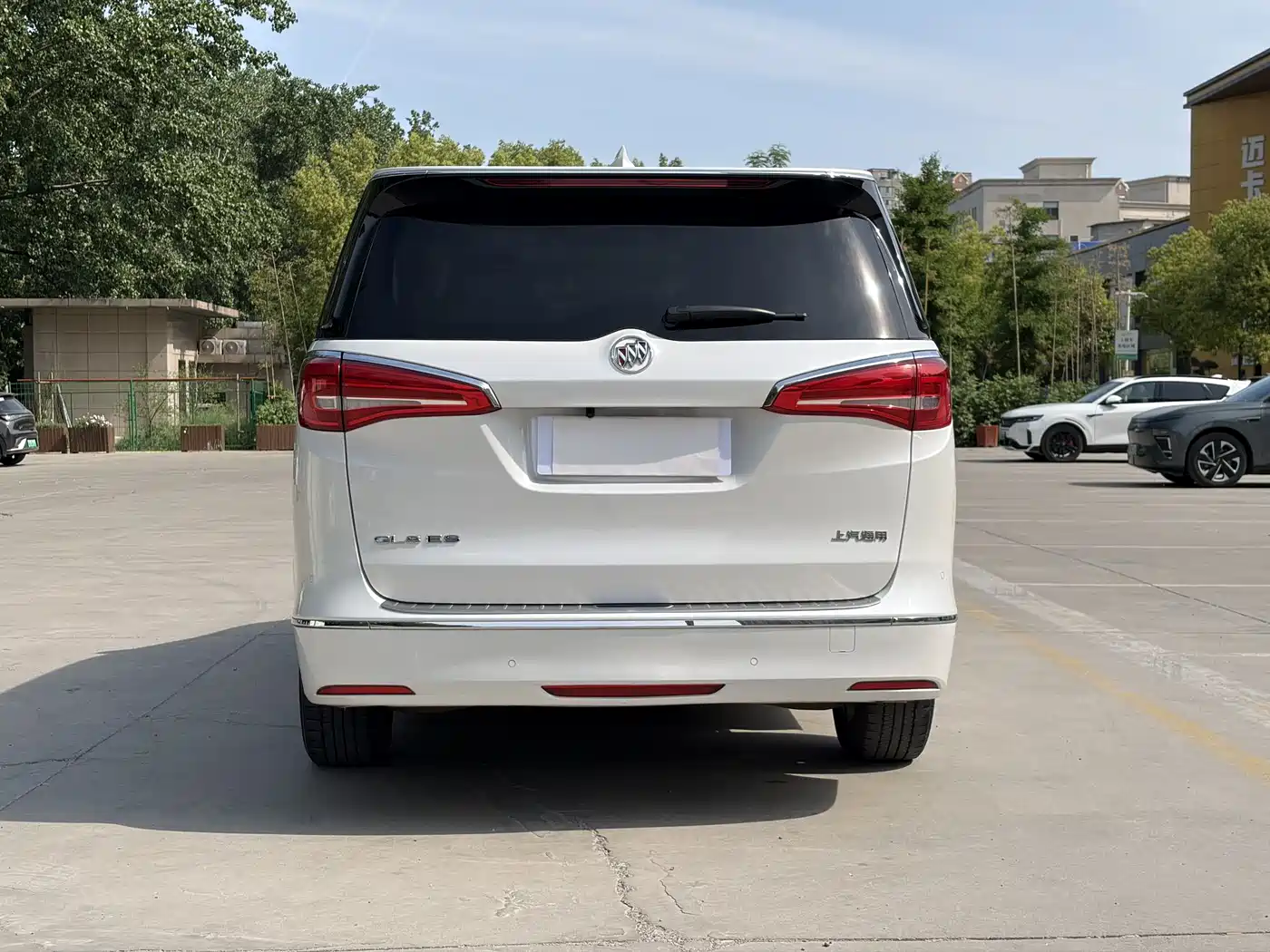 Buick GL8 2017 ES 28T Comfort Type China V фото 16