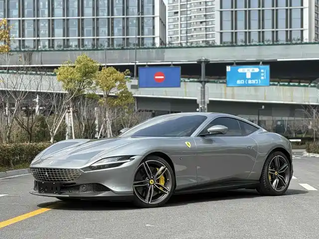 Ferrari Roma 2020 3.9T V8
