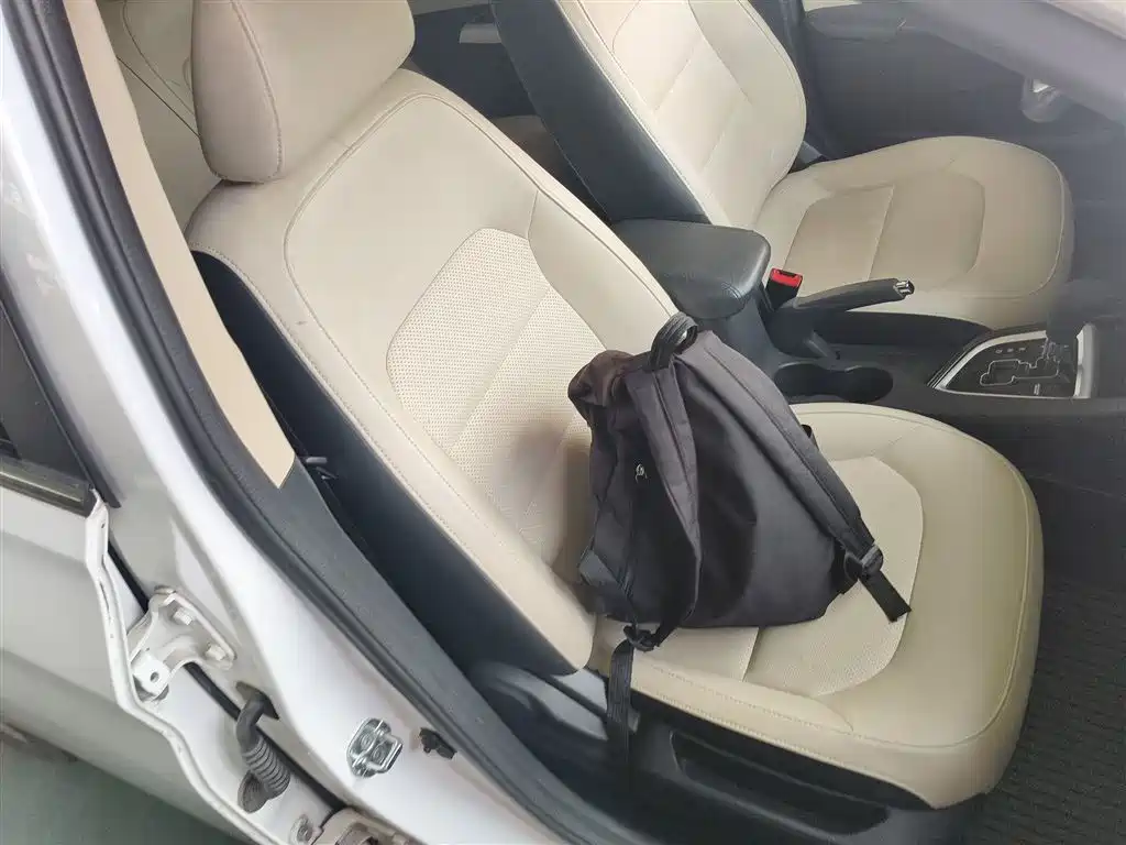 Changan Yuexiang V7 2016 2015 1.6L Automatic Lexiang China V