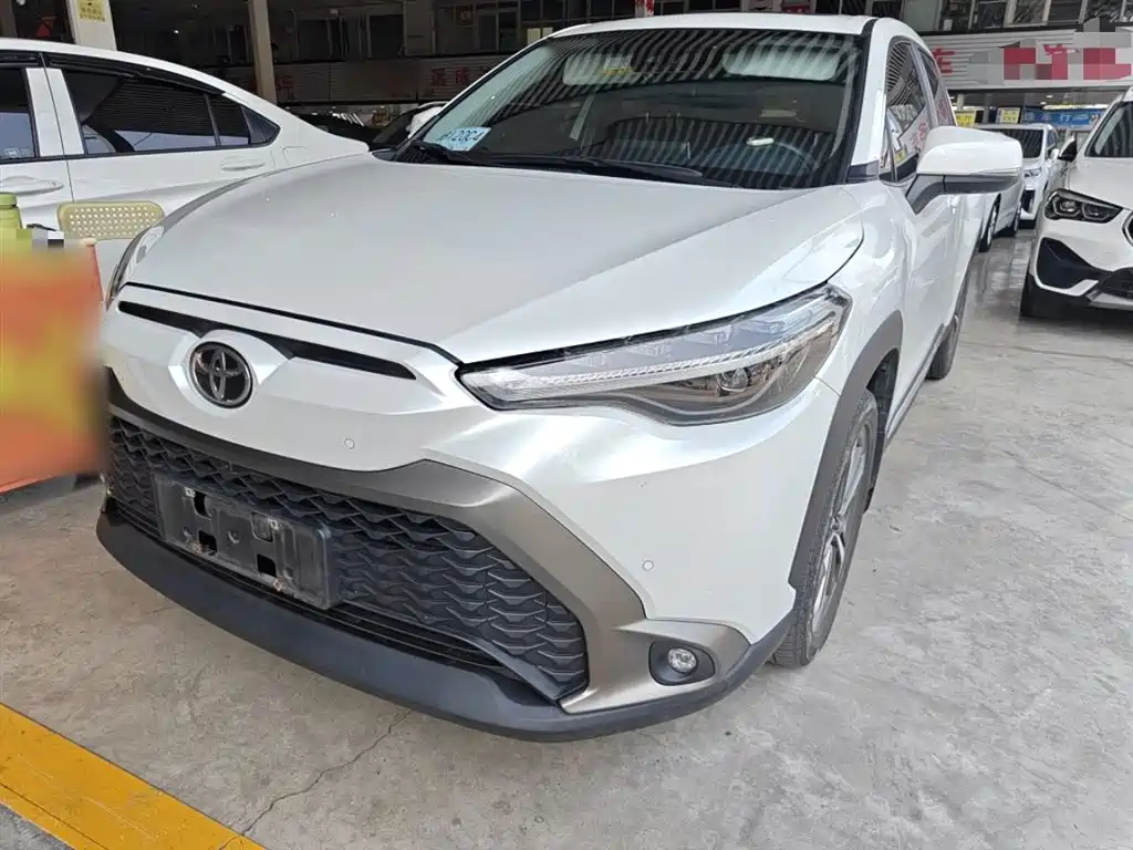 Toyota Frontlander 2022 2.0L CVT Luxury PLUS Edition