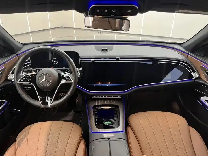 Mercedes-Benz E-Class New Energy 2024 E 350 e L Plug-in Hybrid Sedan фото 6