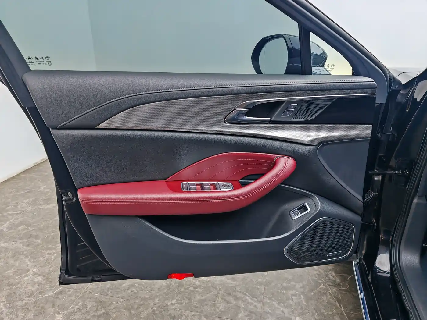 Hongqi H5 2024 1.5T DCT Smart Connect Flag Rhythm Edition фото 19