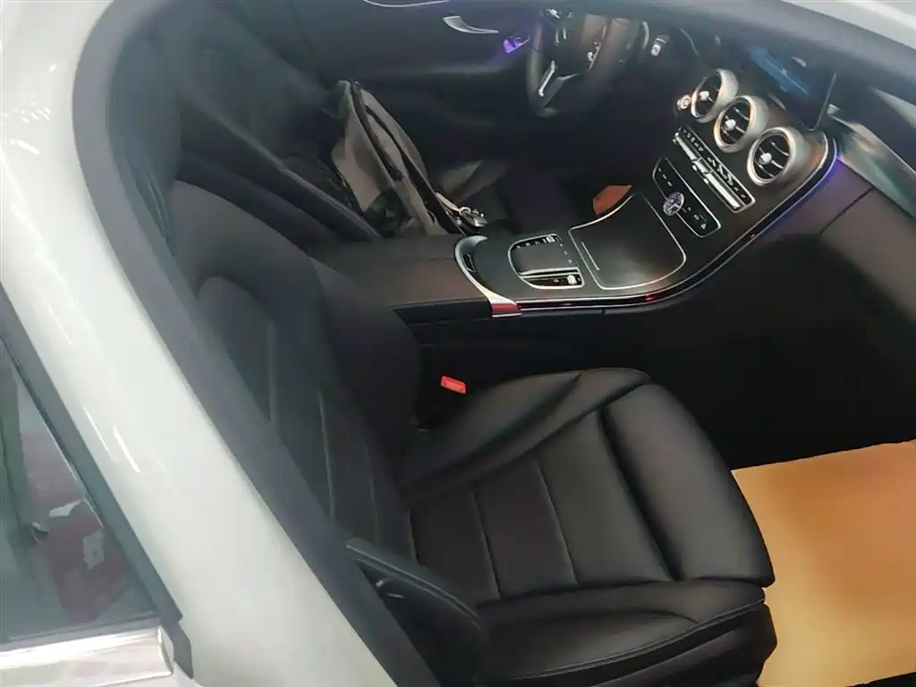Mercedes-Benz C-Class (Import) 2020 Facelift C 260 Station Wagon фото 25